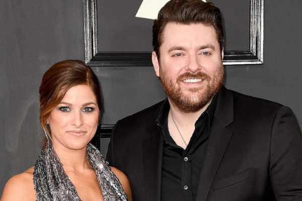 chris young wife photo