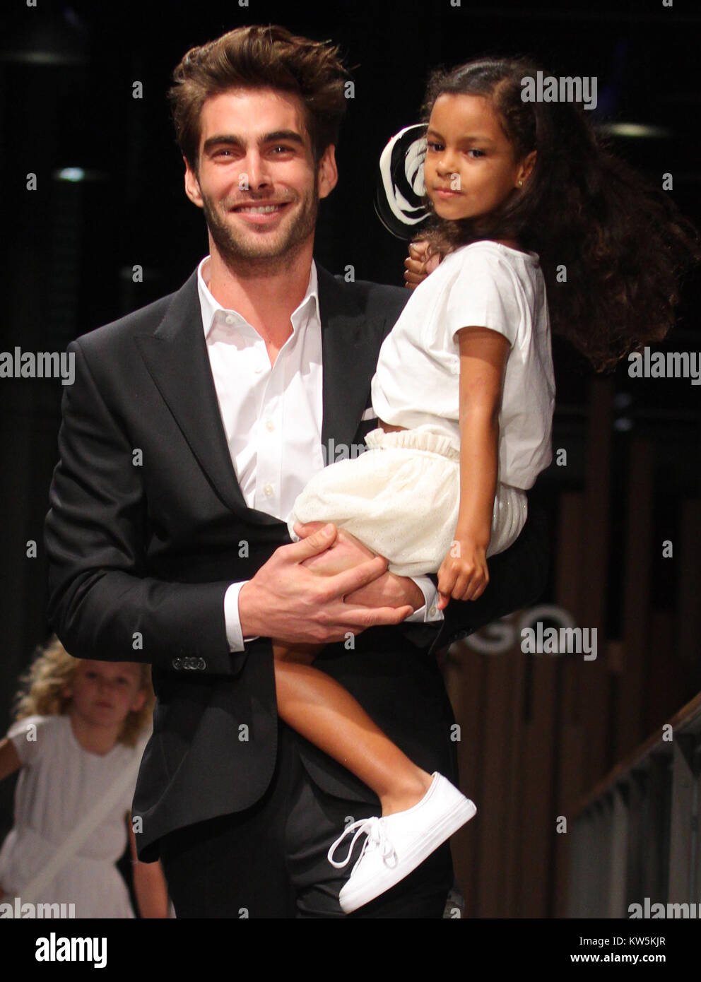 Jon Kortajarena Wife